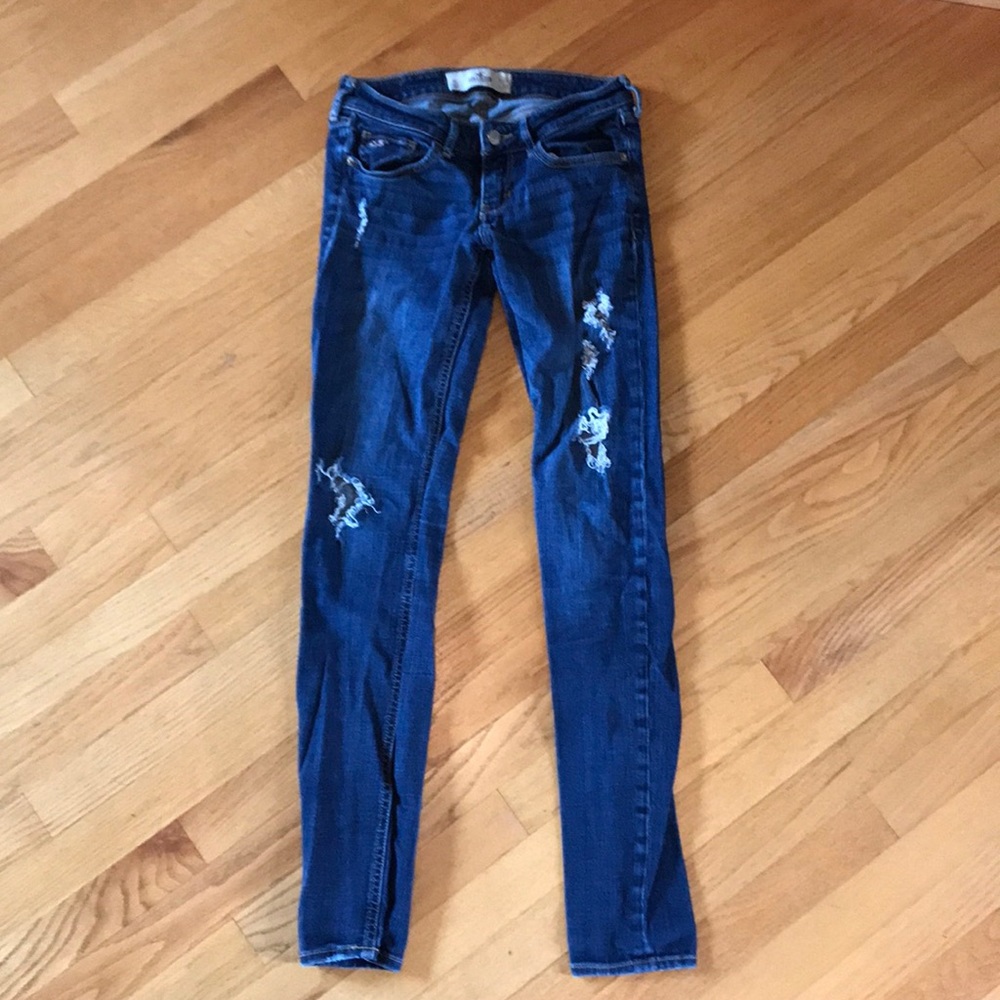 Hollister ripped Jeans size 3L